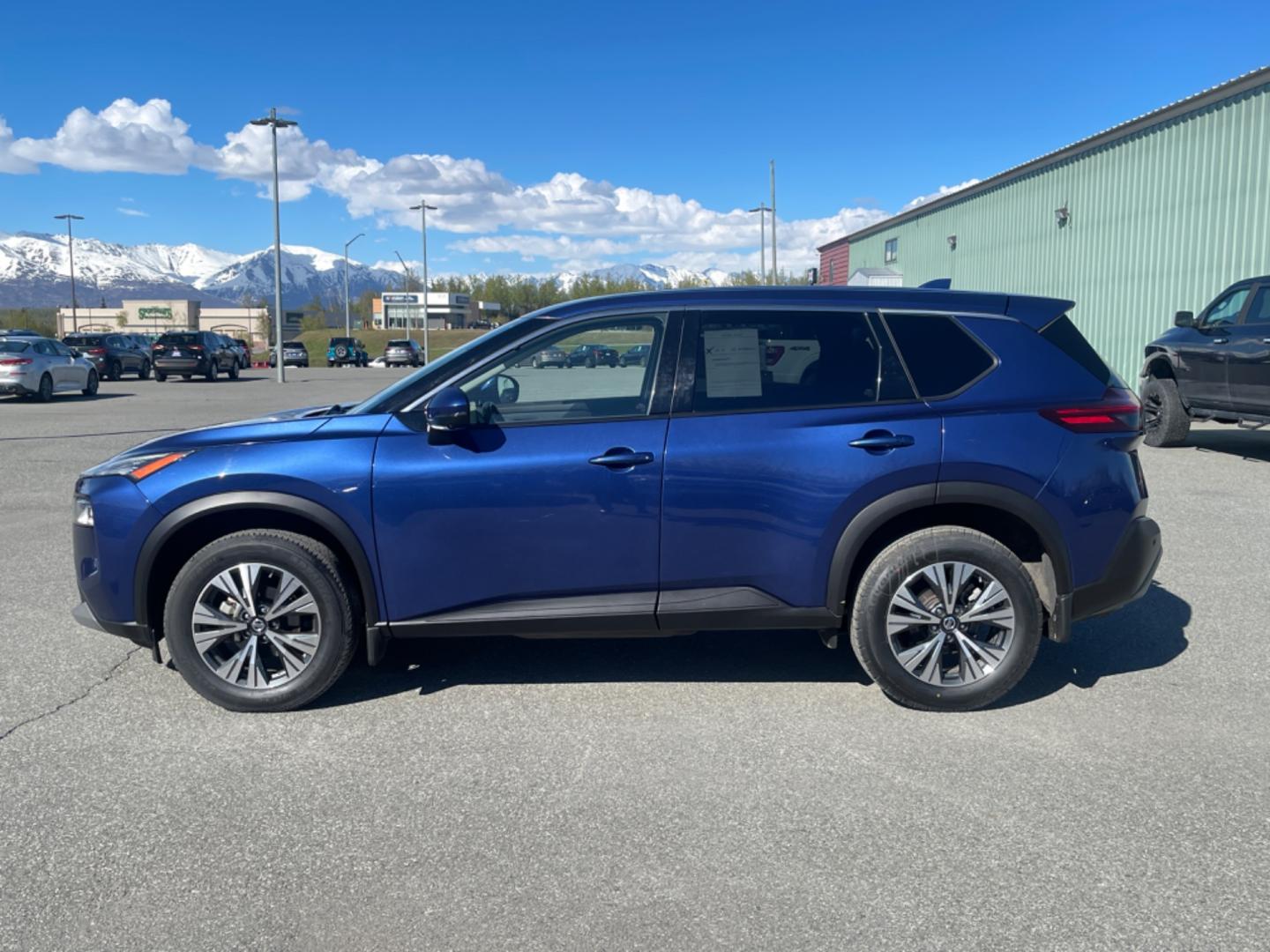 2021 BLUE NISSAN ROGUE SV (JN8AT3BB5MW) with an 2.5L engine, Continuously Variable transmission, located at 1960 Industrial Drive, Wasilla, 99654, (907) 274-2277, 61.573475, -149.400146 - Photo#2